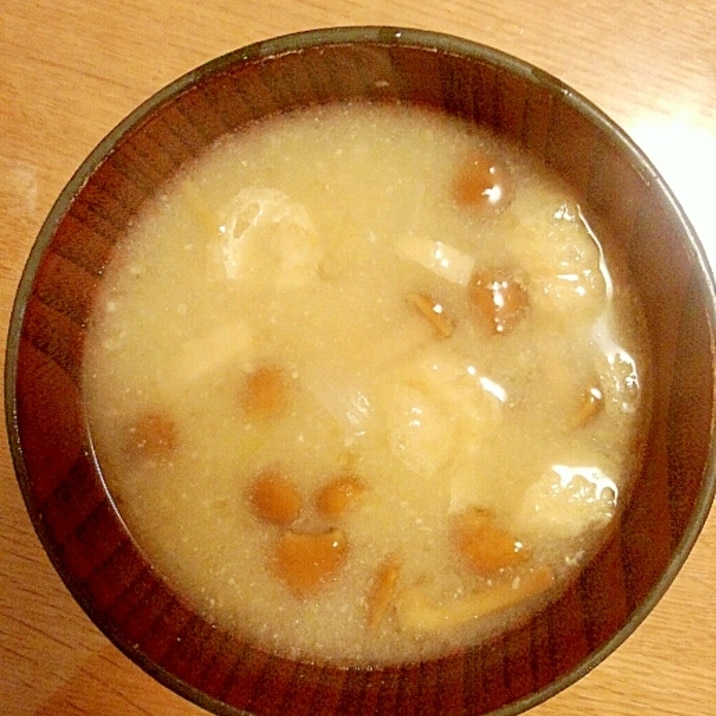 子供が大好き なめこ入り味噌汁 レシピ 作り方 By Koko0730 楽天レシピ